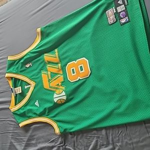 Deron Williams Milwaukee Bucks Jersey